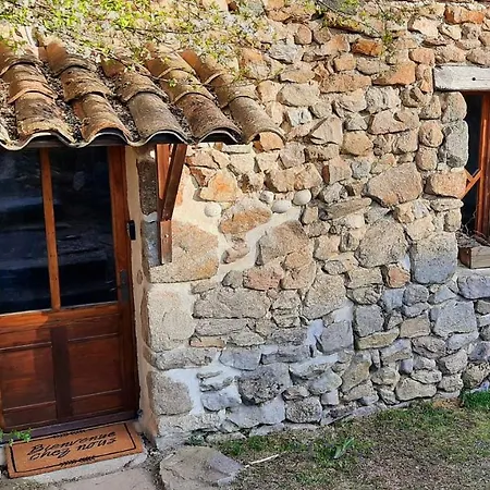 Maison Familiale Chaleureuse Idealement Situee * Silhac