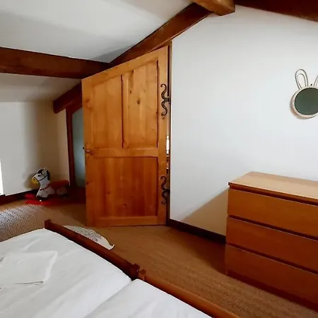 Maison Familiale Chaleureuse Idealement Situee Holiday home